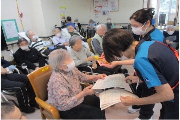 秋空に笑顔が咲いて